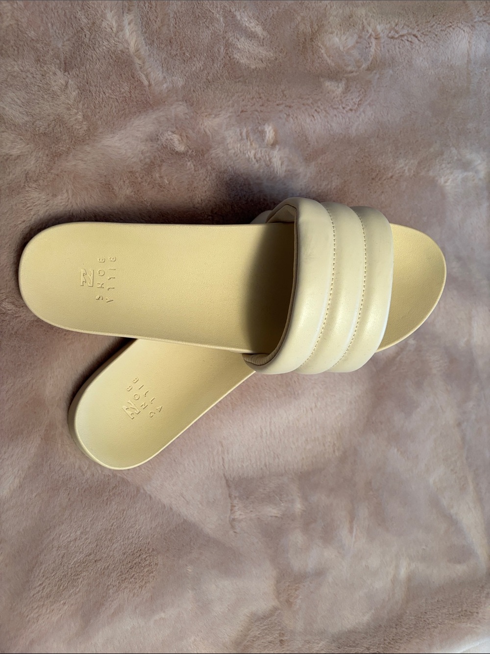 Billabong Beige Triple-Padded Slide Sandals
